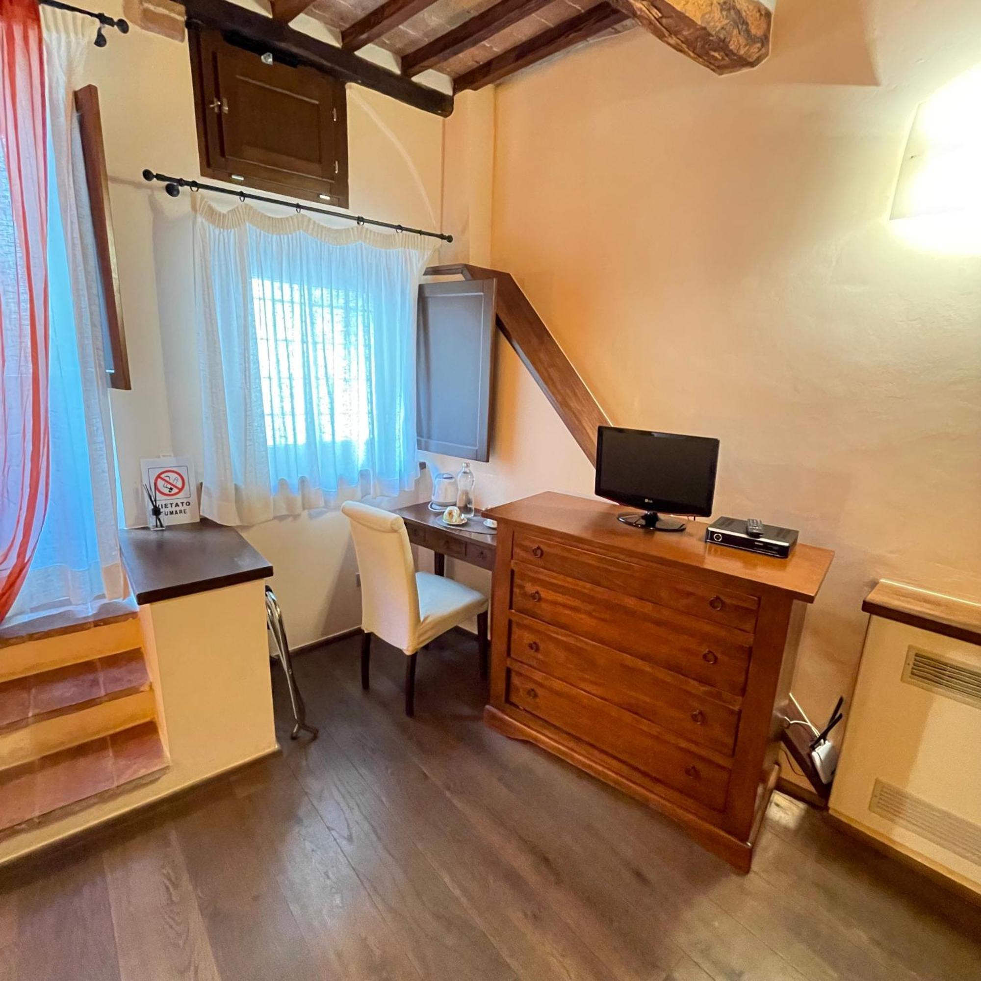 Dimora Del Corso Di Montepulciano Appartement Buitenkant foto